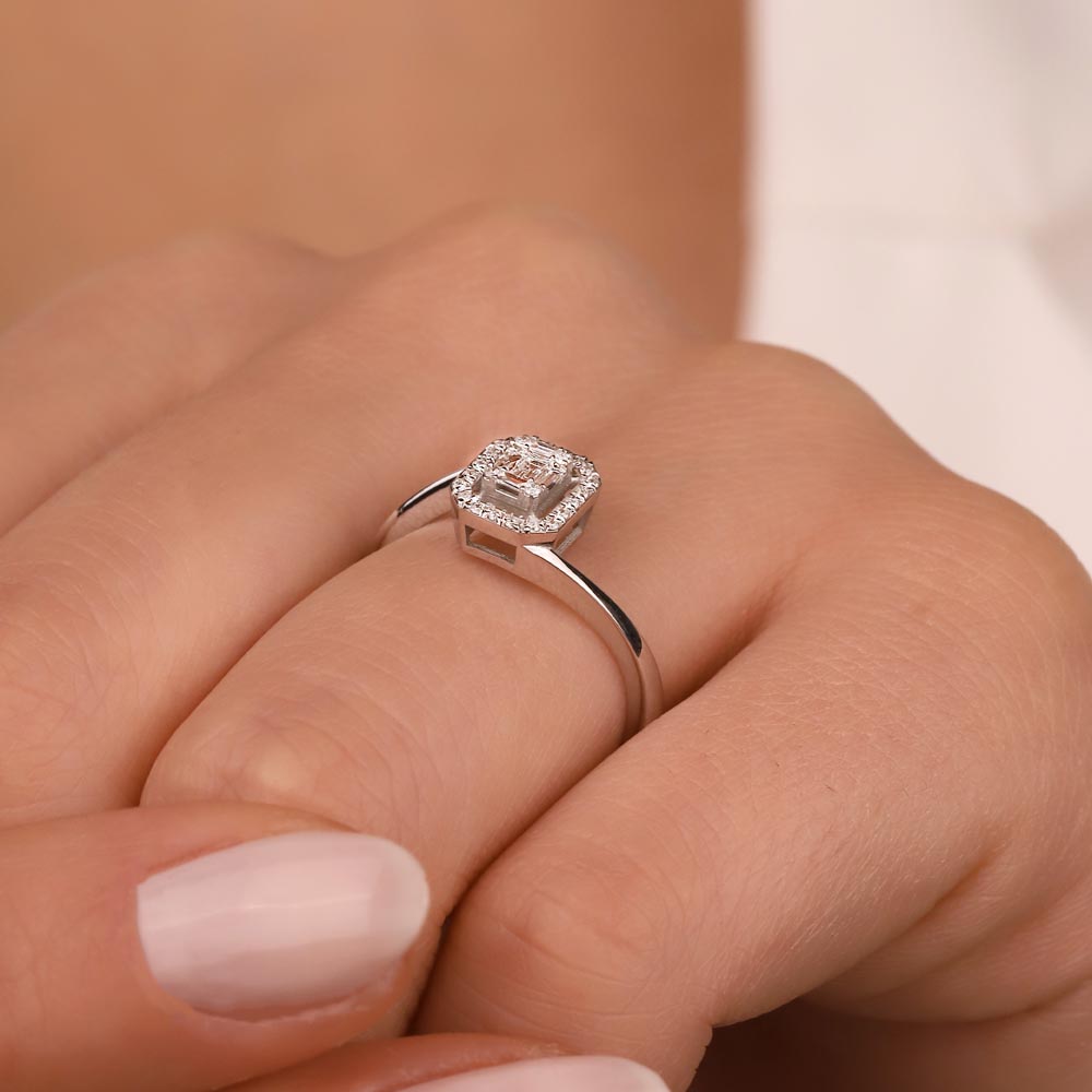 0,12 Karat Pırlanta Baget Yüzük