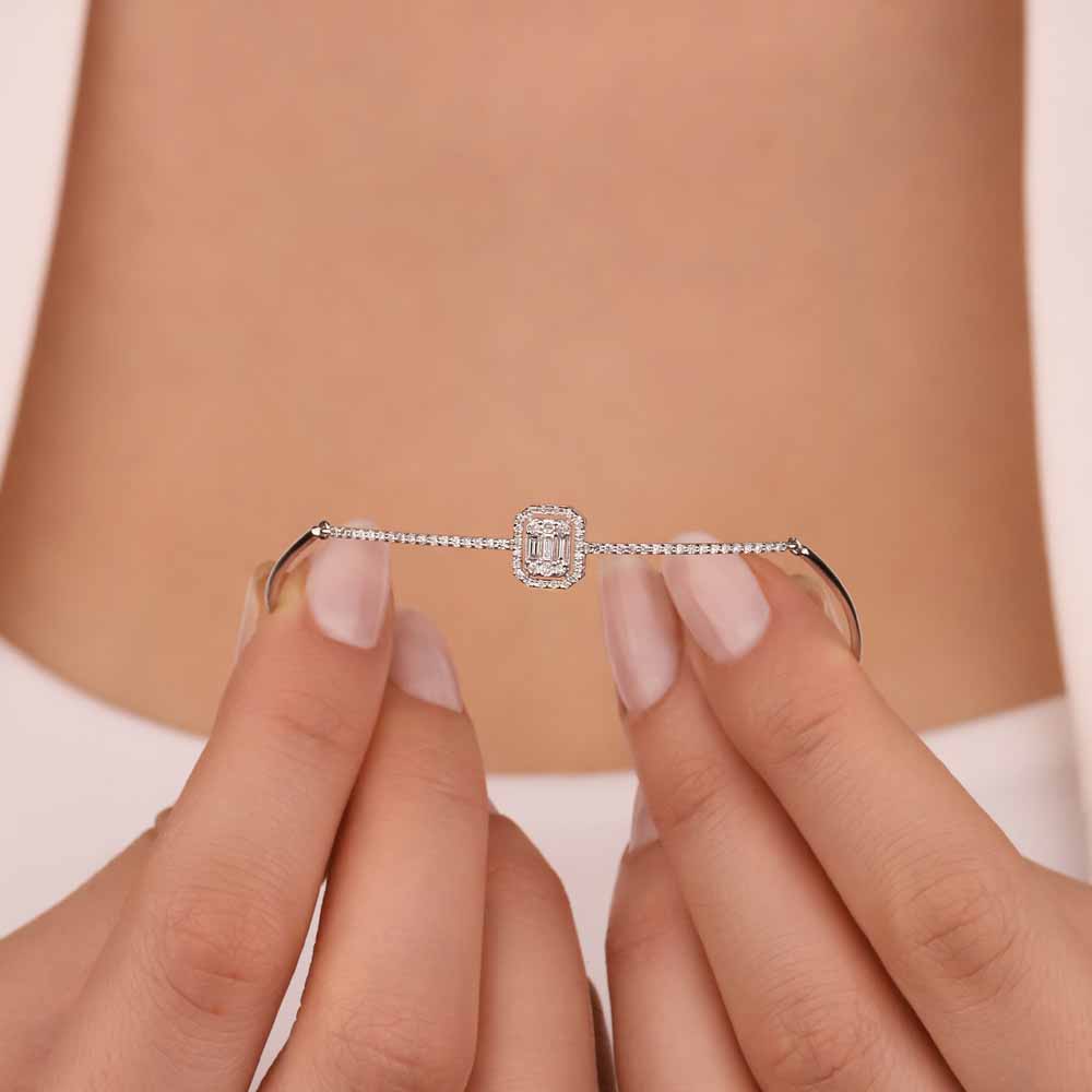 0,40 Karat Pırlanta Baget Kelepçe Bileklik