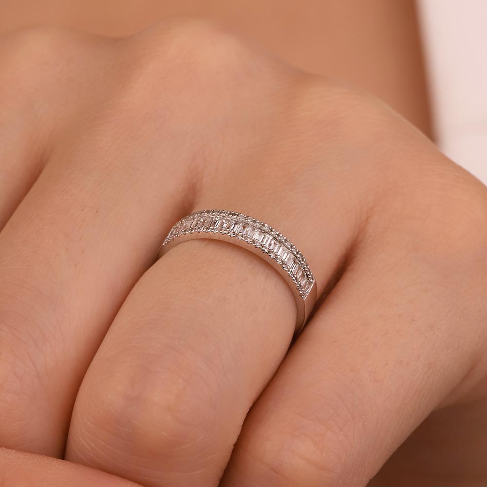 0,40 Karat Pırlanta Özel Tasarım Baget Yarımtur Yüzük