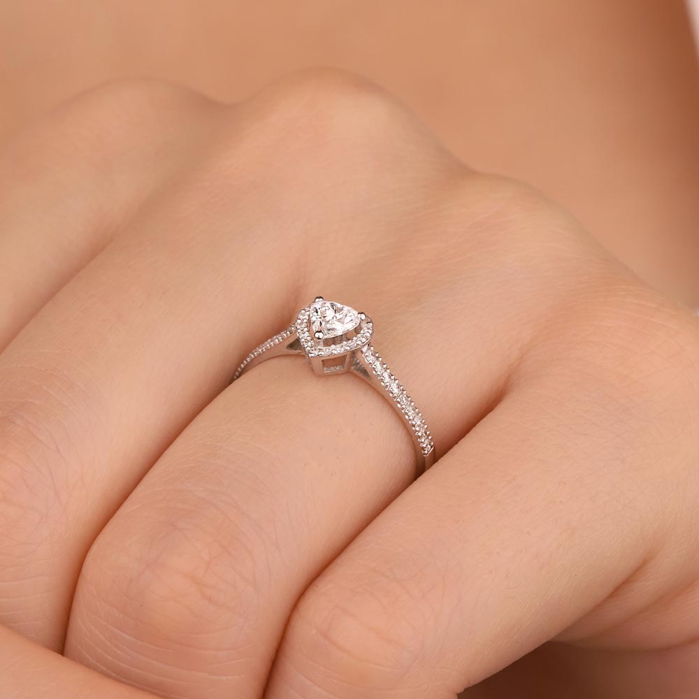 0,45 Karat Pırlanta Kalp Kesim Özel Tasarım Fantezi Tektaş Yüzük