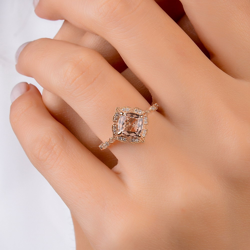 1,27 Karat Pırlantalı Morganite Vintage Yüzük