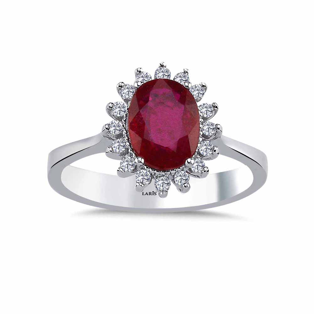 1,55 Karat Pırlanta Oval Kesim Stern Yakut Yüzük