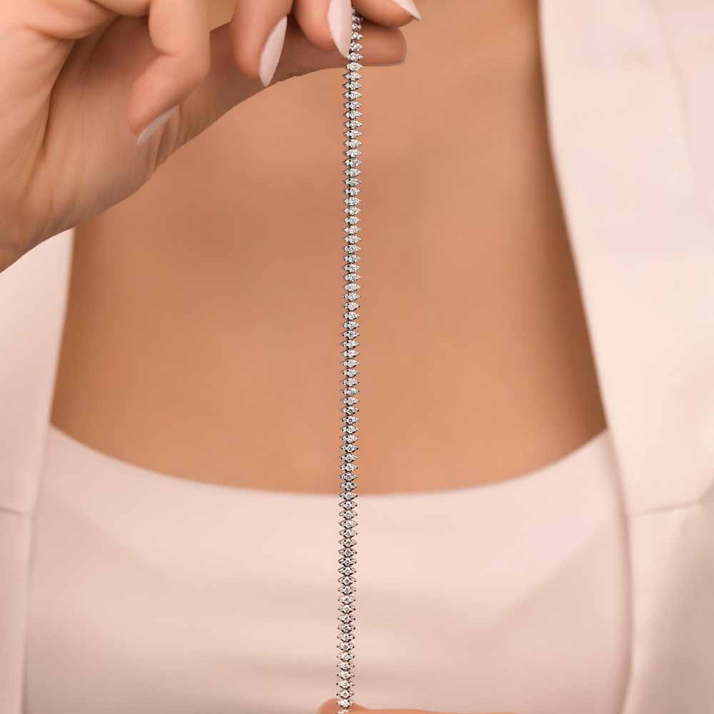 3,01 Karat Pırlanta Yalancı Markiz Su Yolu Bileklik