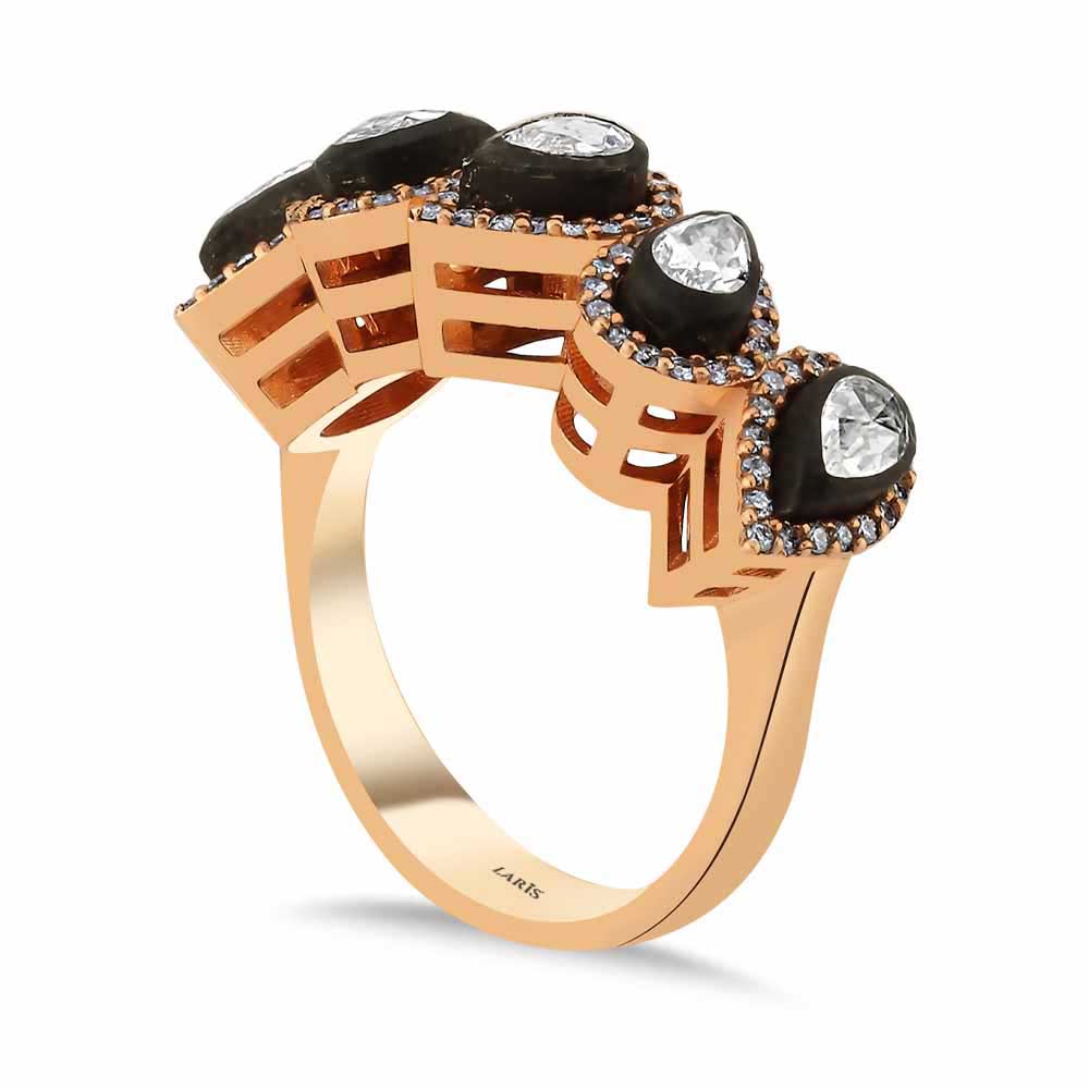 0,70 Karat Elmas Damla Beştaş Yüzük