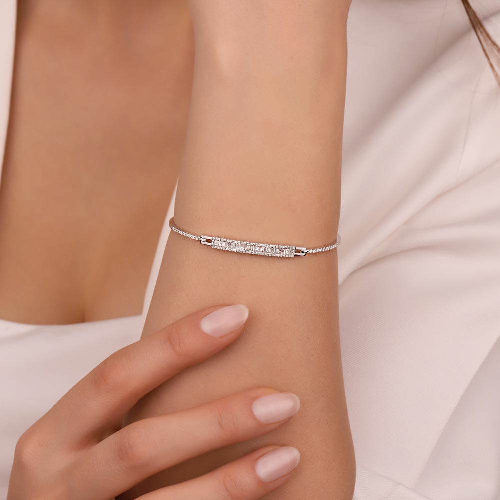 Baget Bileklikler 0,67 Karat Pırlanta Özel Tasarım Baget Kelepçe Bileklik