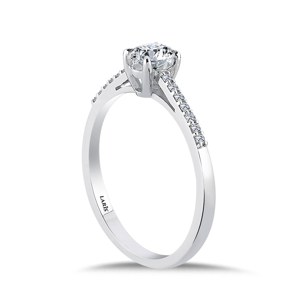 0,50 Karat Pırlanta Oval Kesim Tektas Yüzük