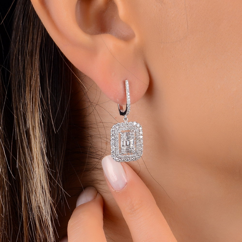 Baget Küpeler 1,61 Karat Pırlanta Baget Küpe