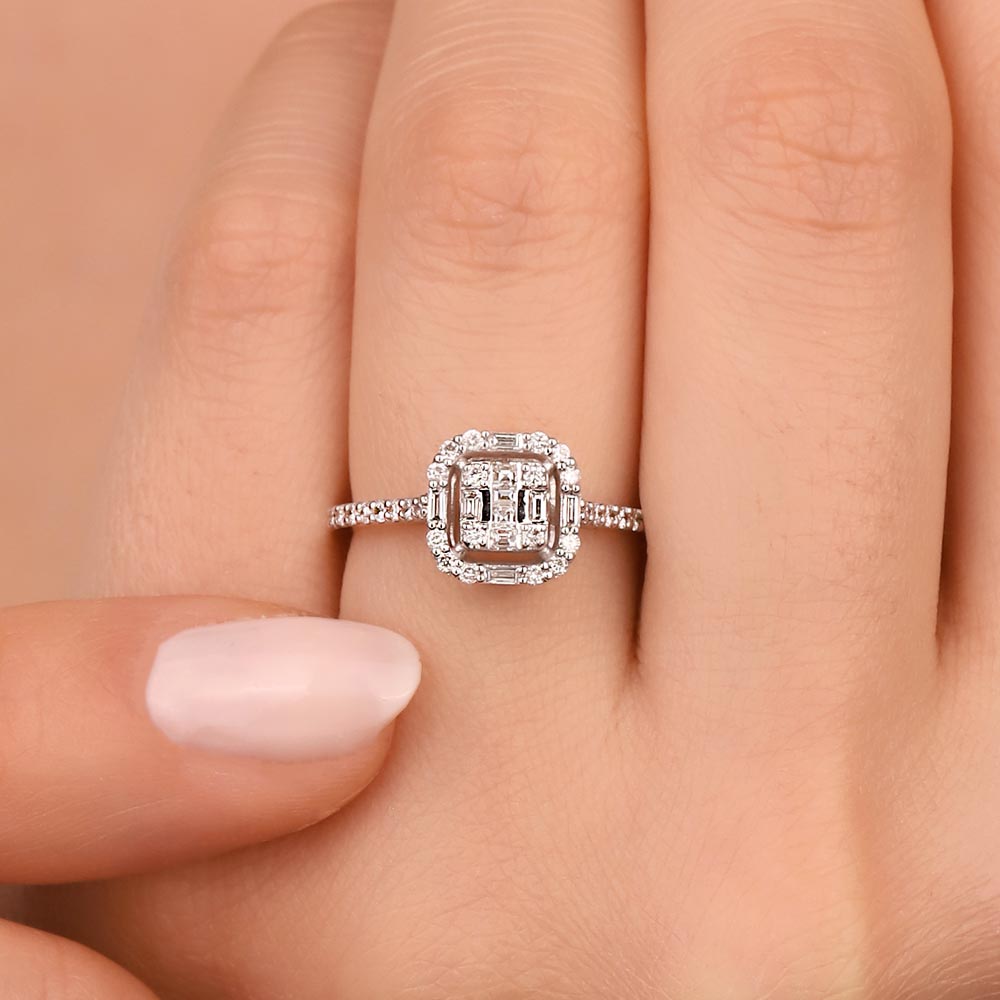 0,33 Karat Pırlanta Baget Yüzük