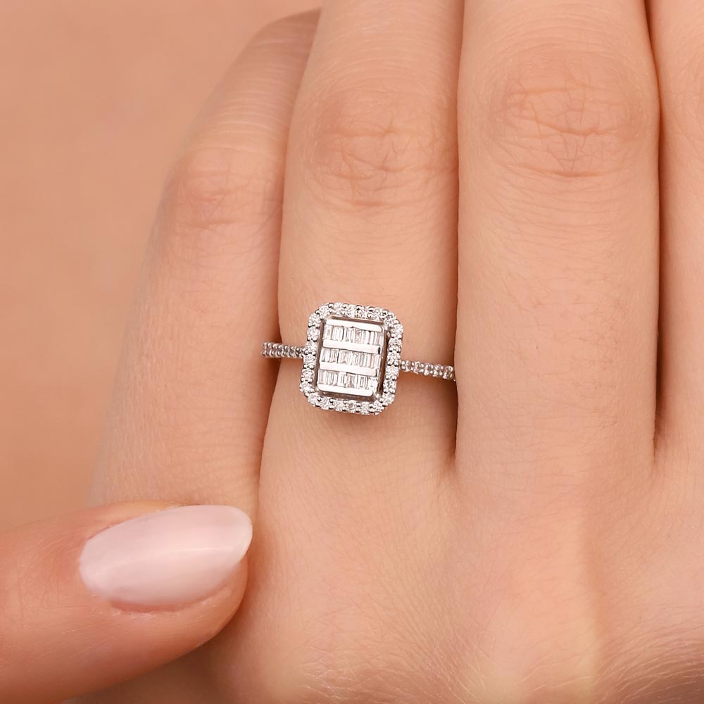 Baget Yüzükler 0,34 Karat Pırlanta Baget Yüzük