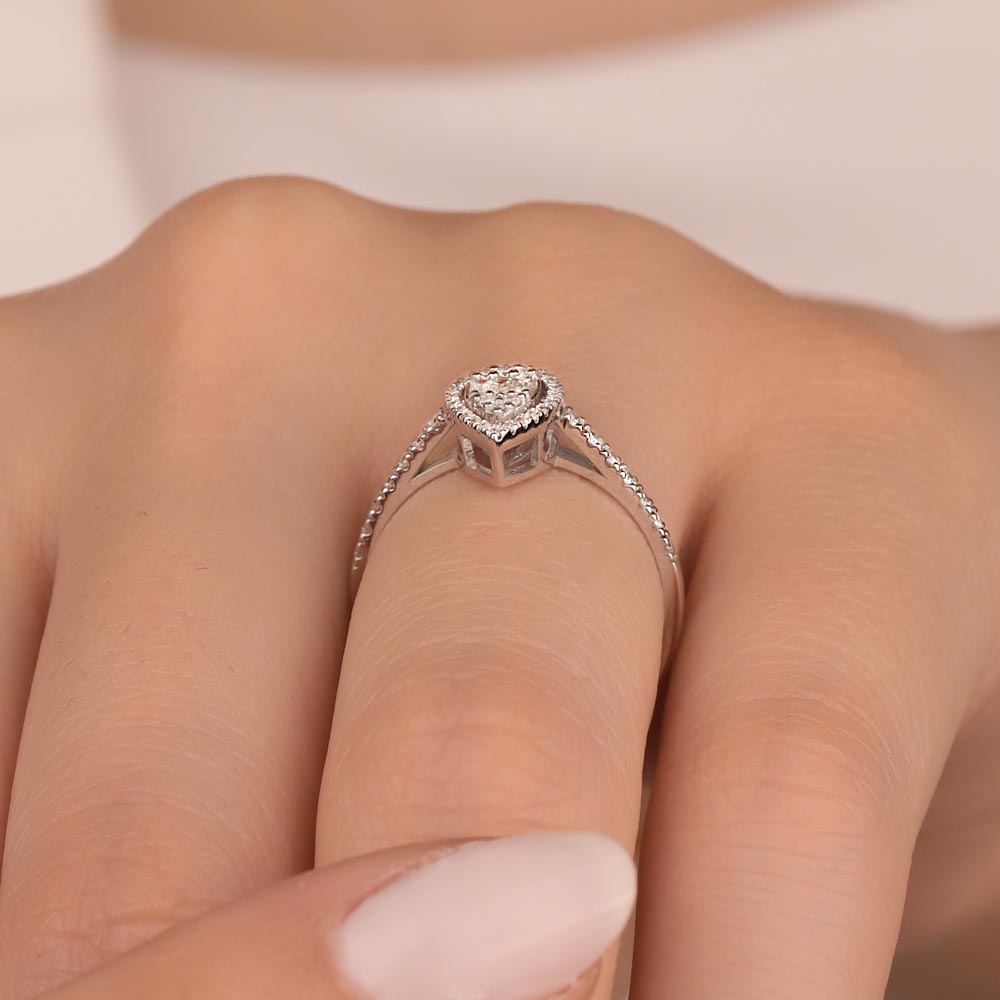 Baget Yüzükler 0,25 Karat Pırlanta Damla Baget Yüzük