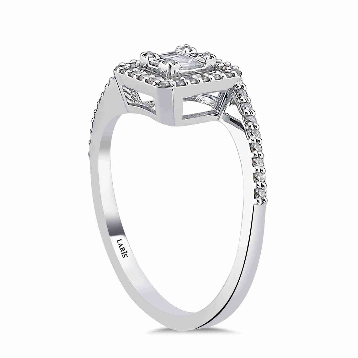 0,25 Karat Pırlanta Burgulu Baget Yüzük