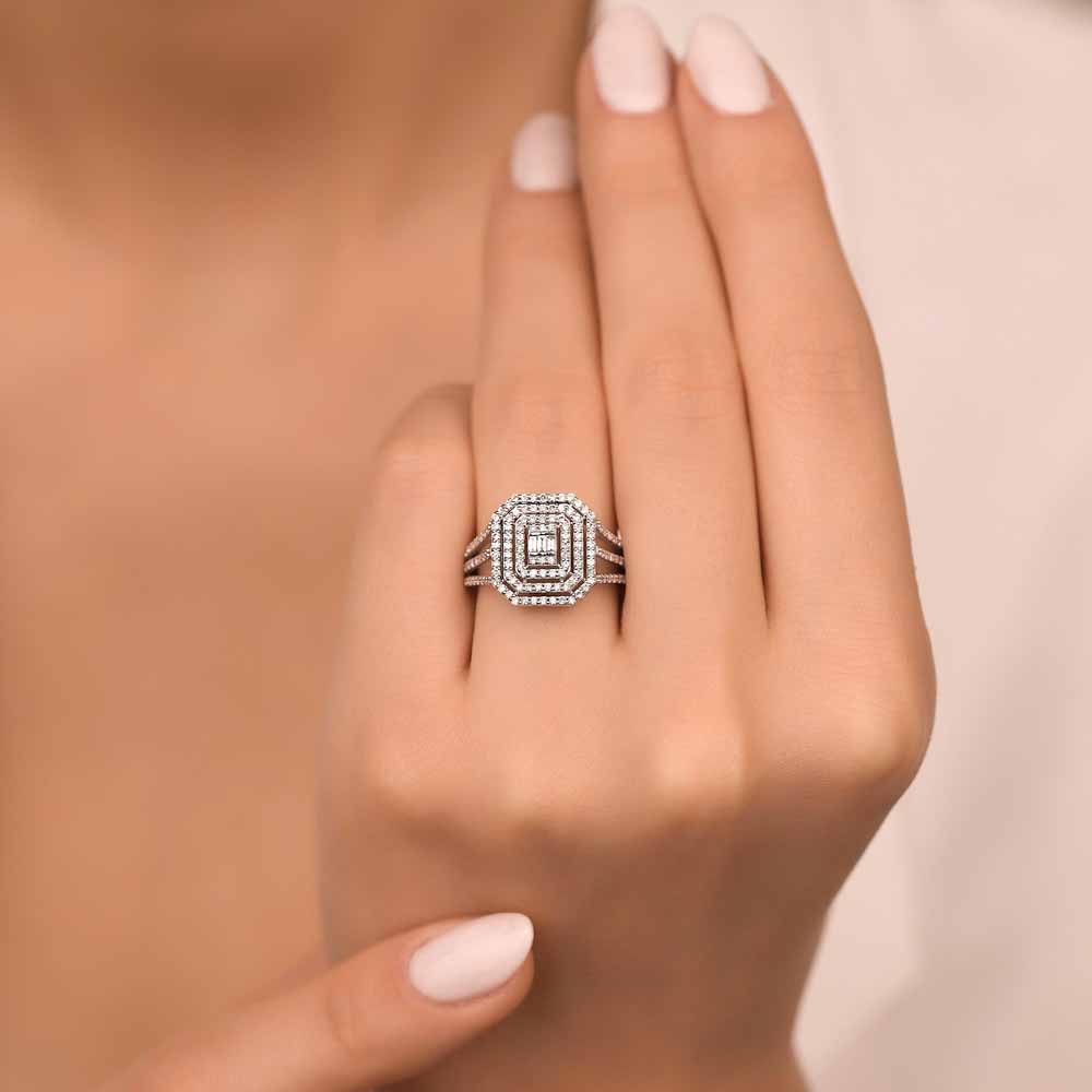 Baget Yüzükler 0,75 Karat Pırlanta Özel Tasarım Üç Kol Baget Yüzük