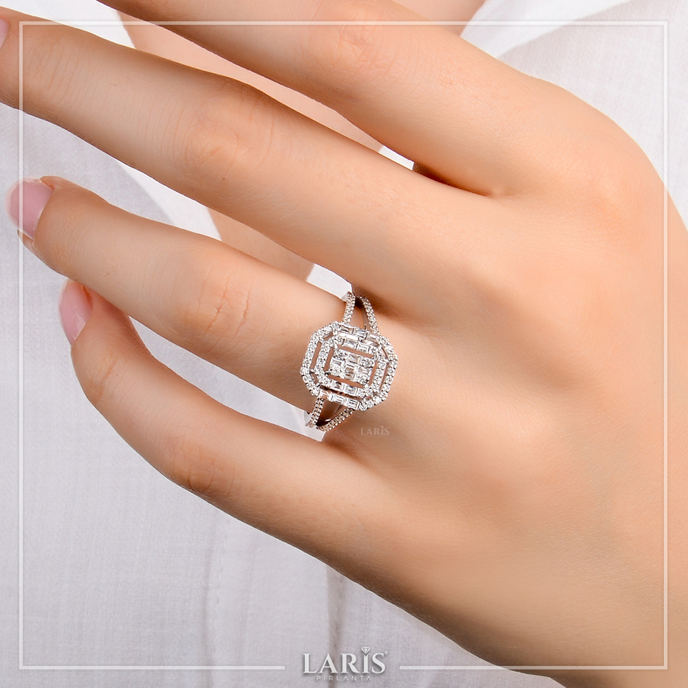 Baget Yüzükler 0,67 Karat Pırlanta Çift Kollu Baget Yüzük