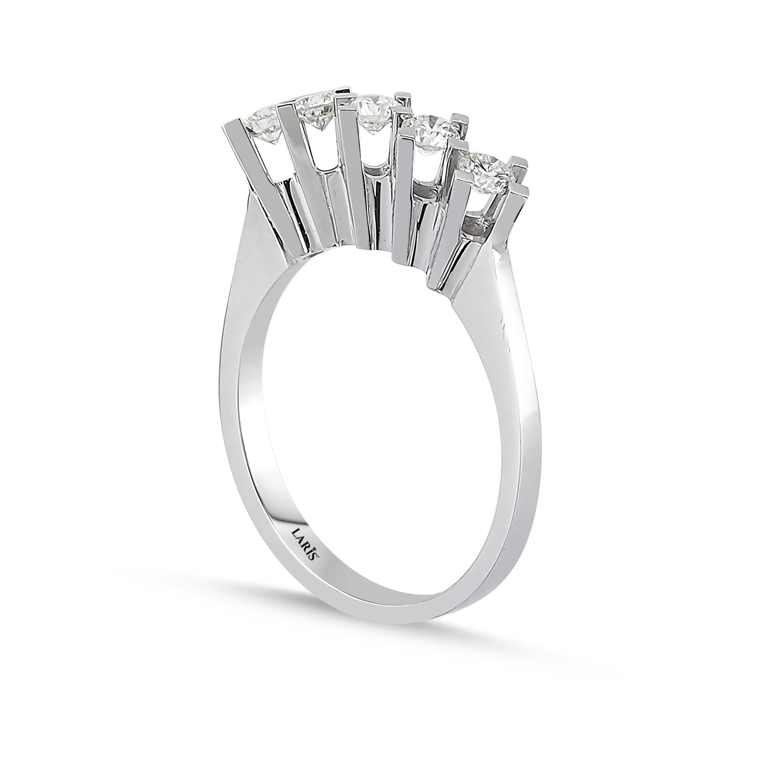 0,60 Karat Pırlanta Kare Tırnak Beştaş Yüzük