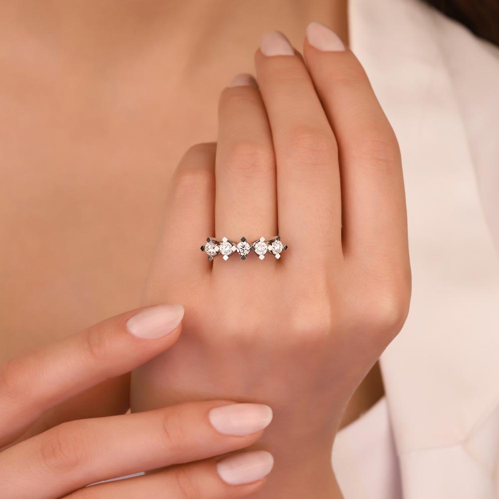 1,00 Karat Pırlanta Kare Tırnak Valiente Beştaş Yüzük