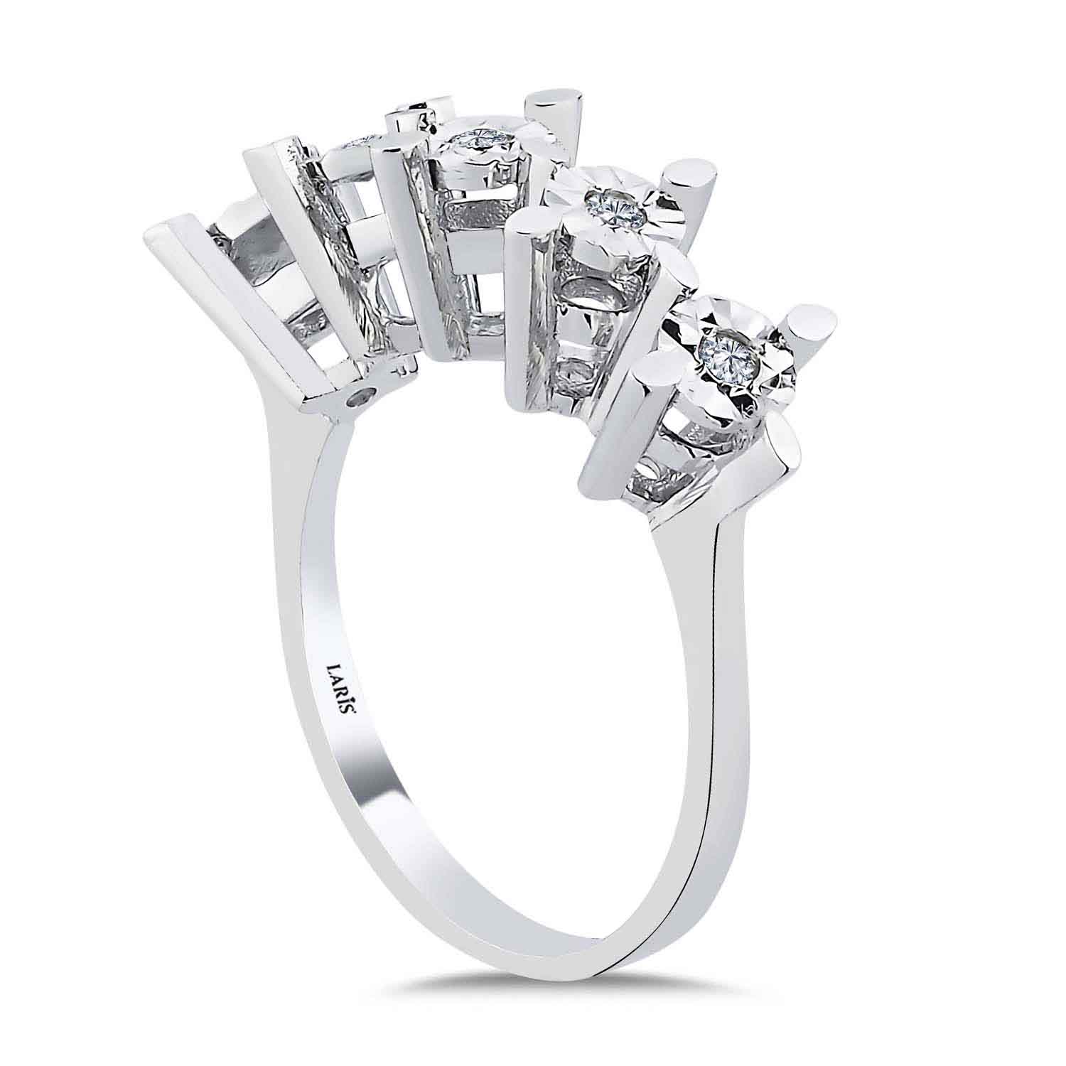 0.15 Karat Pırlanta Kalem İşlemeli Beştaş Yüzük