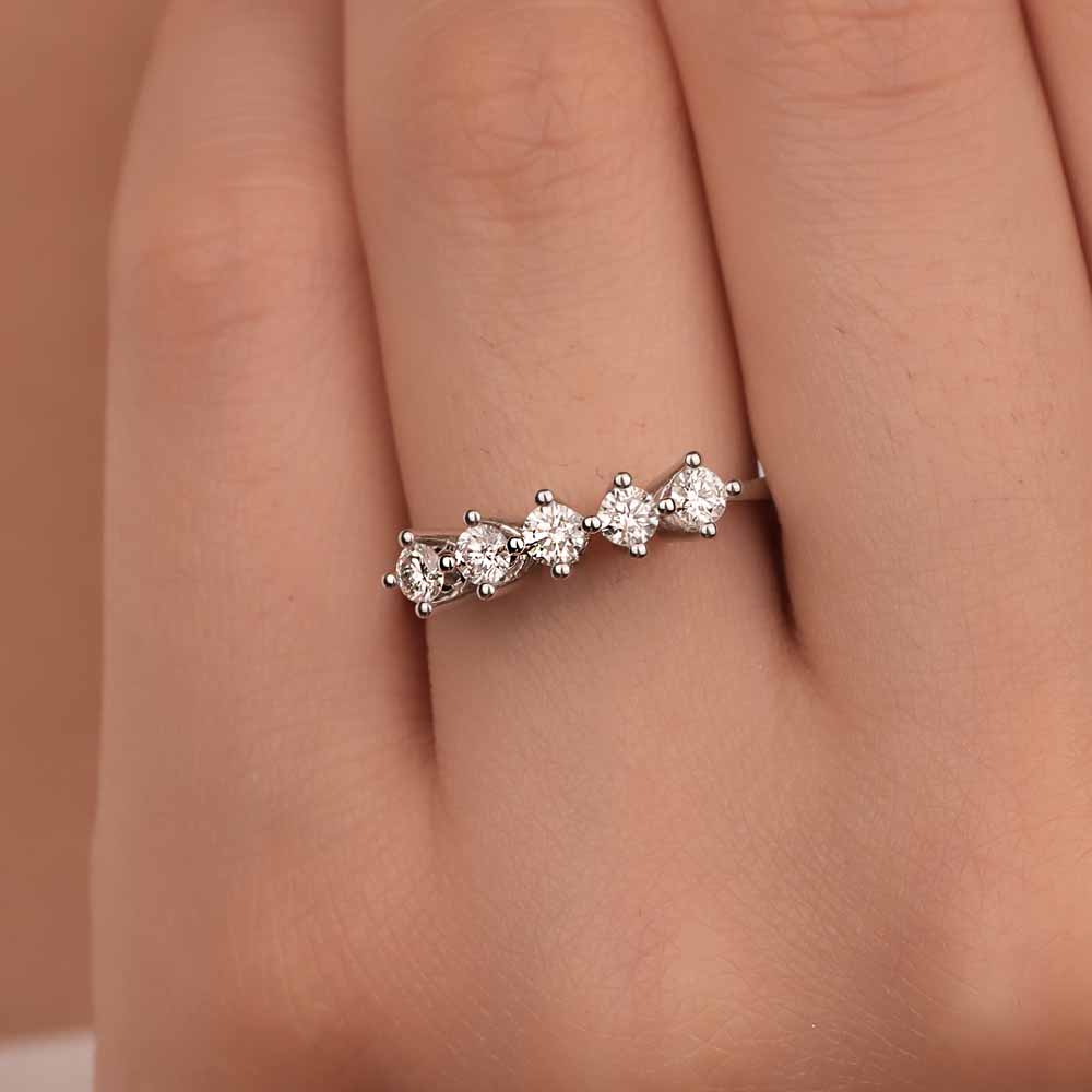 0,50 Karat Pırlanta Beştaş Yüzük