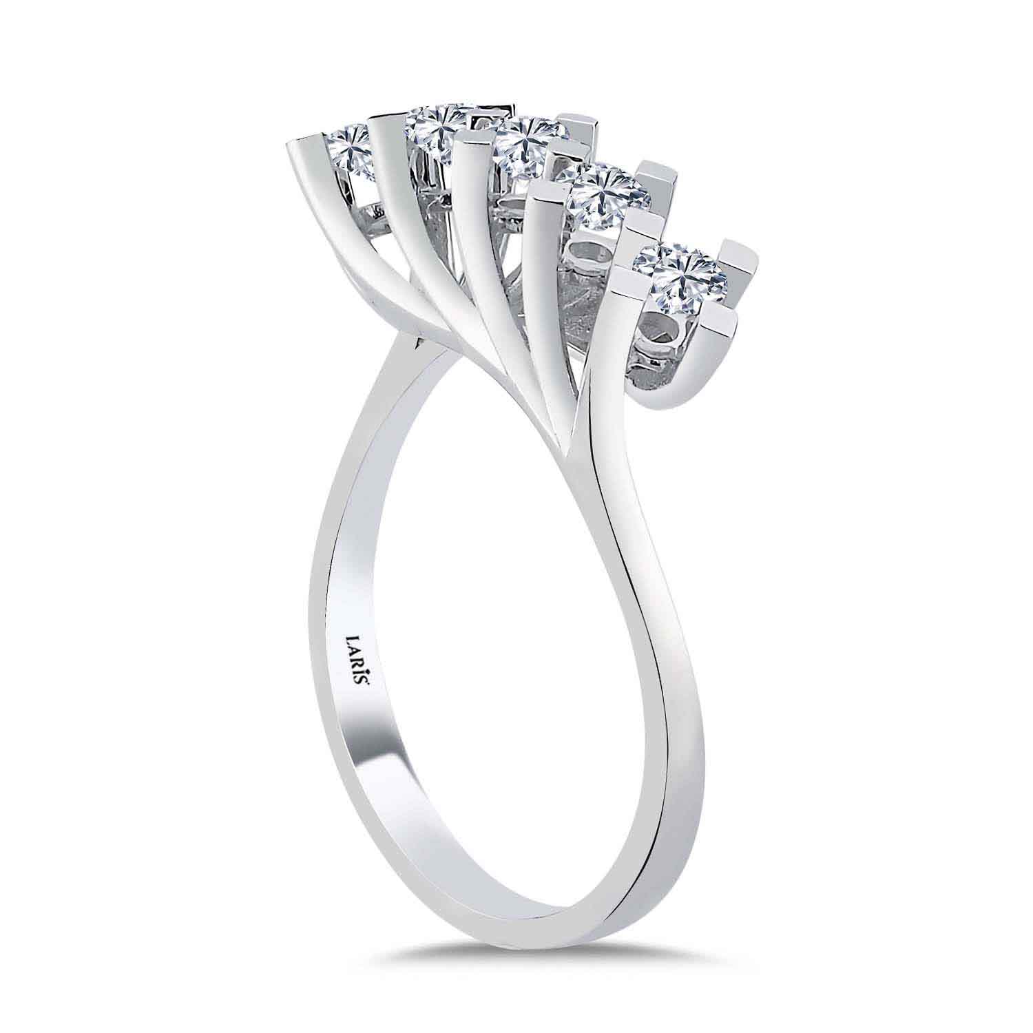 0.60 Karat Pırlanta Zenith Beştaş Yüzük