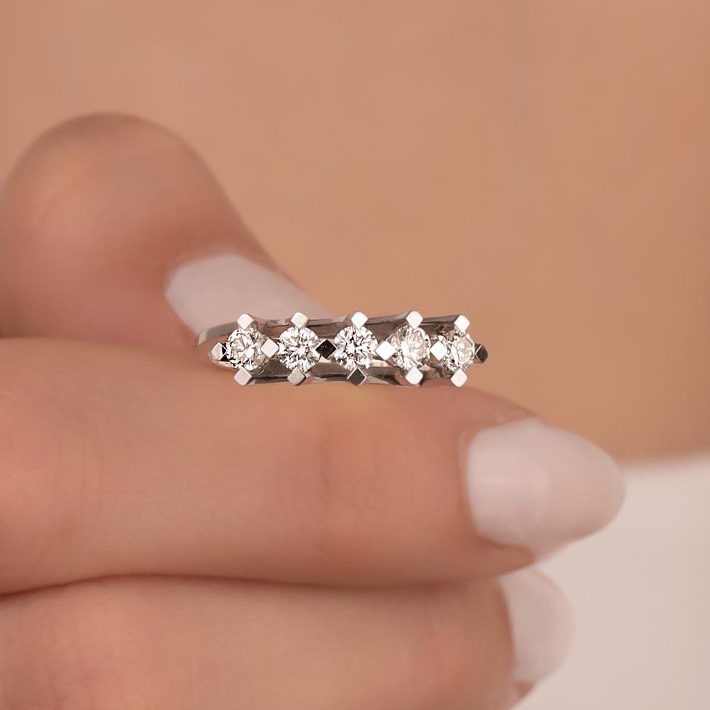 0.60 Karat Pırlanta Zenith Beştaş Yüzük