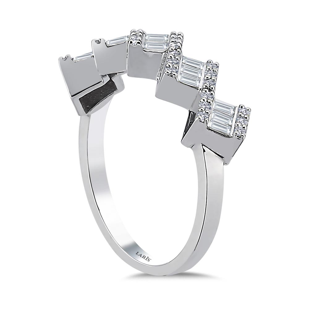 Baget Yüzükler 0,48 Karat Pırlanta Baget Beştaş Yüzük