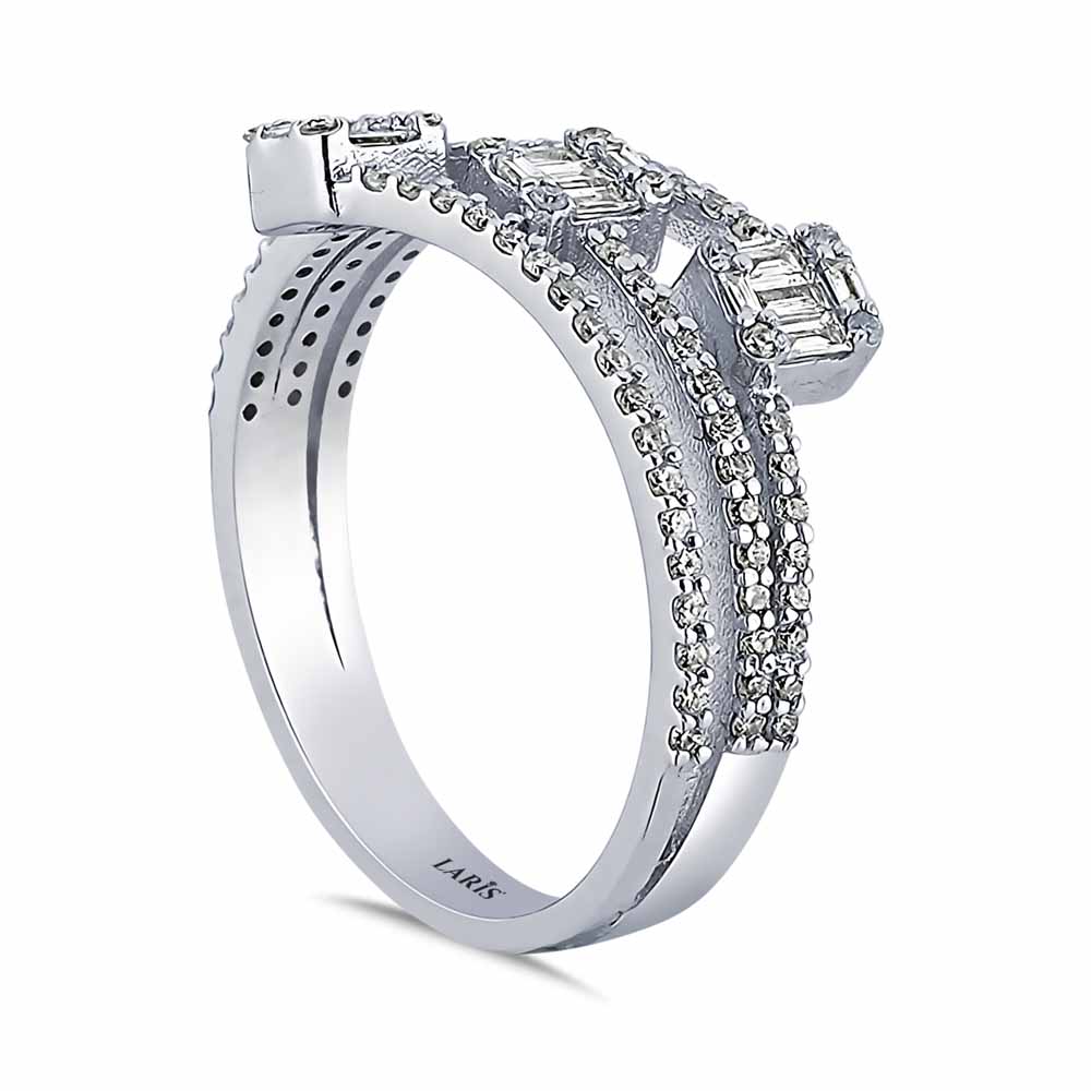 Baget Yüzükler 0,82 Karat Pırlanta Özel Tasarım Tria Baget Yarımtur Yüzük