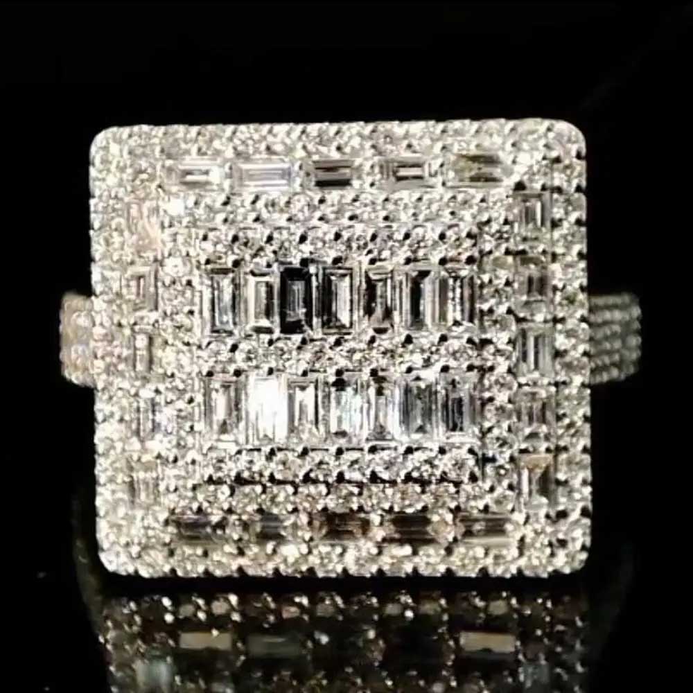 Baget Yüzükler 1,28 Karat Pırlanta Baget Yüzük