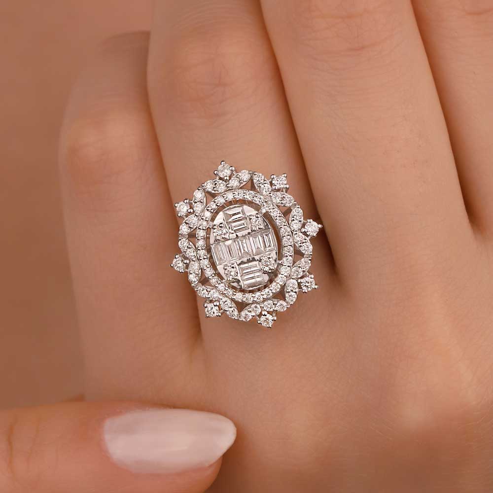 1,19 Karat Pırlanta Özel Tasarım Mega Baget Yüzük
