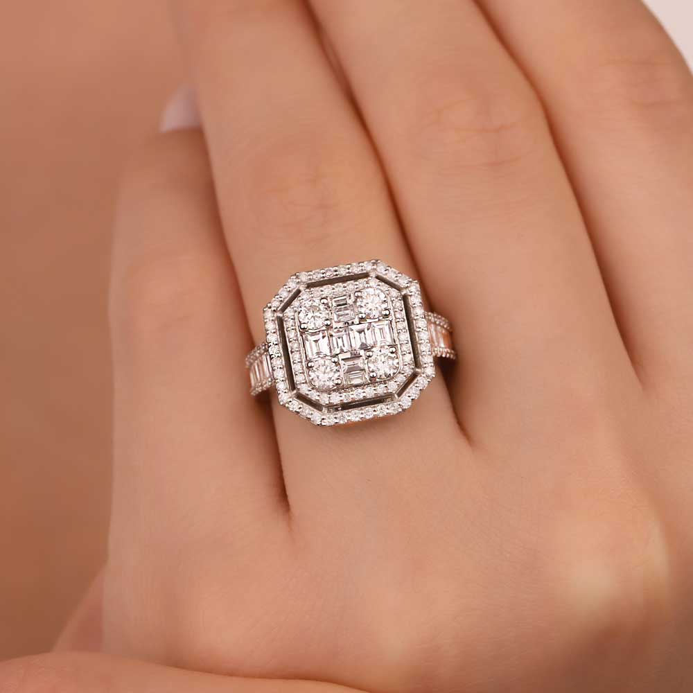1,71 Karat Pırlanta Özel Tasarım Mega Baget Yüzük