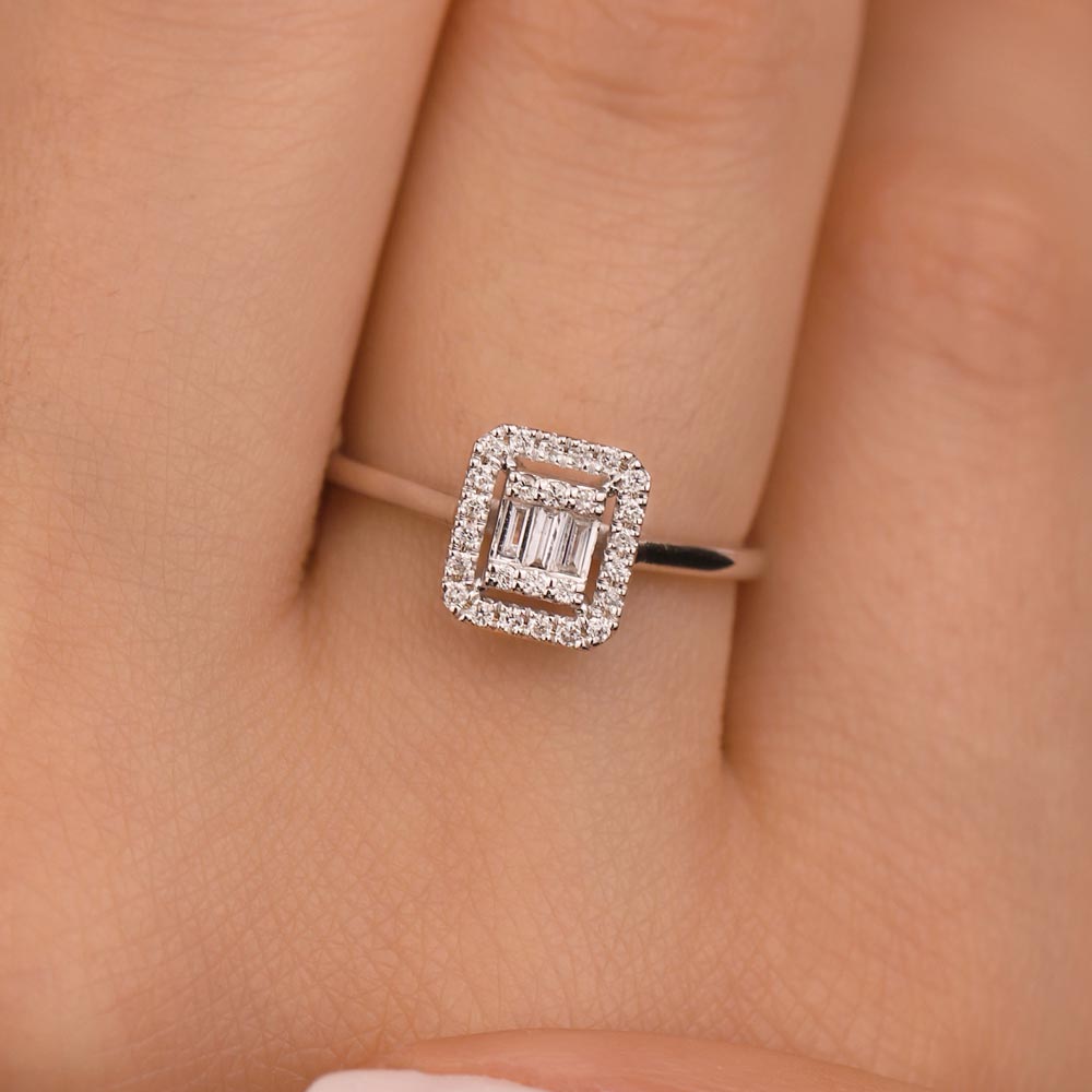 0,20 Karat Pırlanta Baget Yüzük