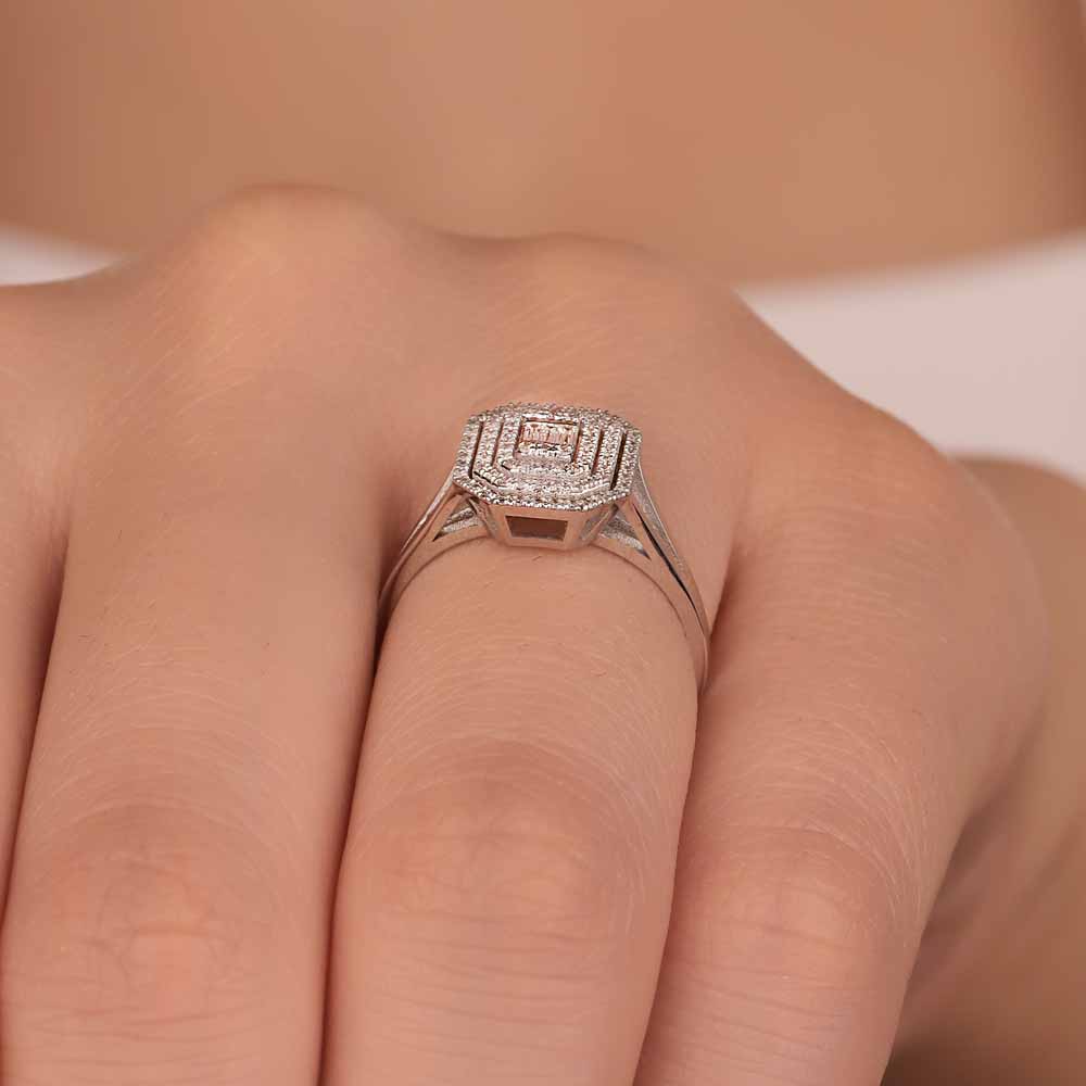 Baget Yüzükler 0,28 Karat Pırlanta Çift Kollu Baget Yüzük