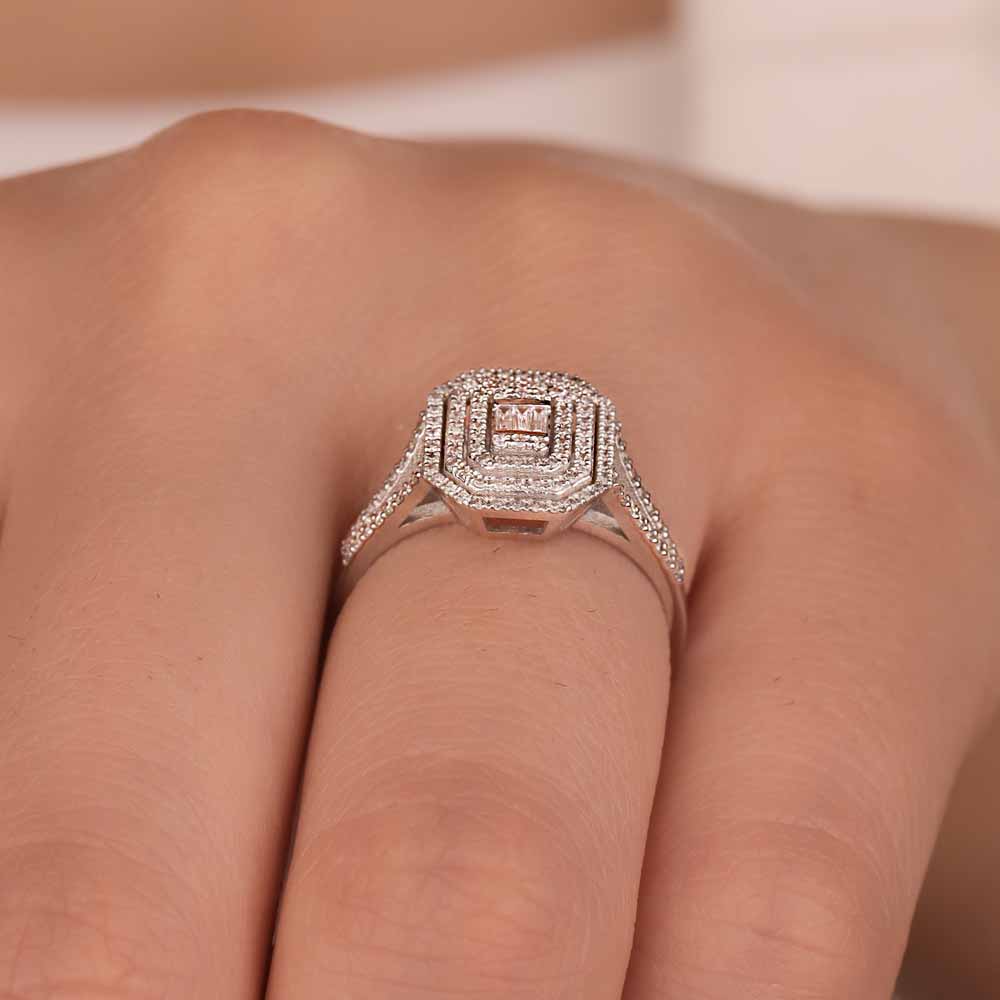 0,46 Karat Pırlanta Çift Kollu Baget Yüzük