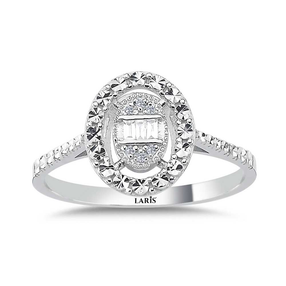 0,05 Karat Pırlanta Kalem İşlemeli Oval Baget Yüzük