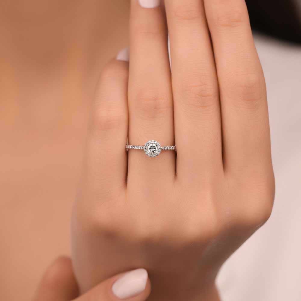 0,35 Karat Pırlanta Halo Tektaş Yüzük