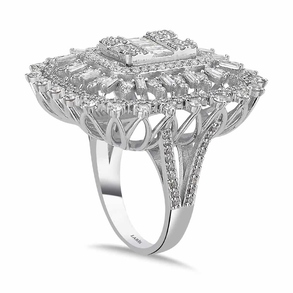 2,54 Karat Pırlanta Özel Tasarım Mega Baget Yüzük