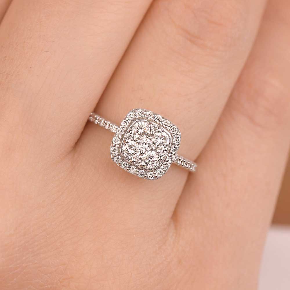 coronet yüzükler 0,57 Karat Pırlanta Daisy Coronet Yüzük