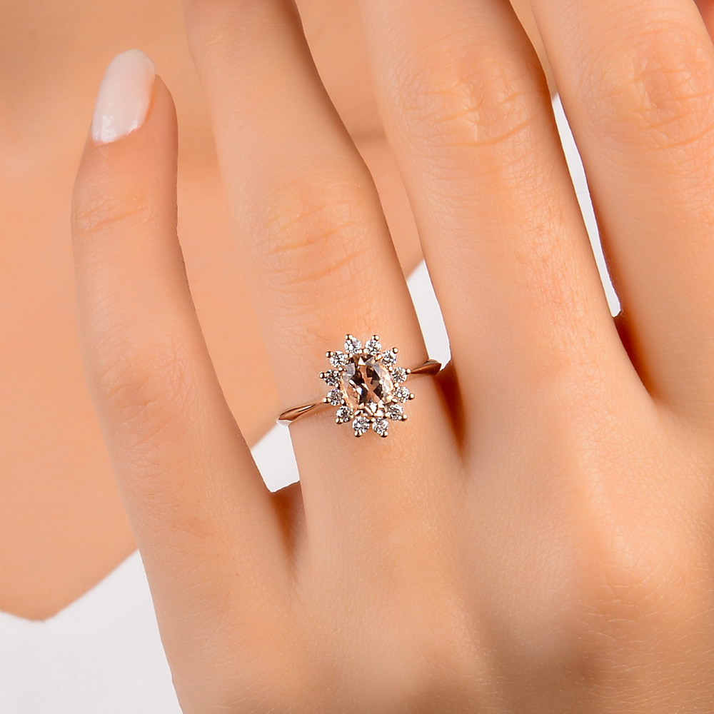 0.86 Karat Pırlanta Vintage Morganite Yüzük