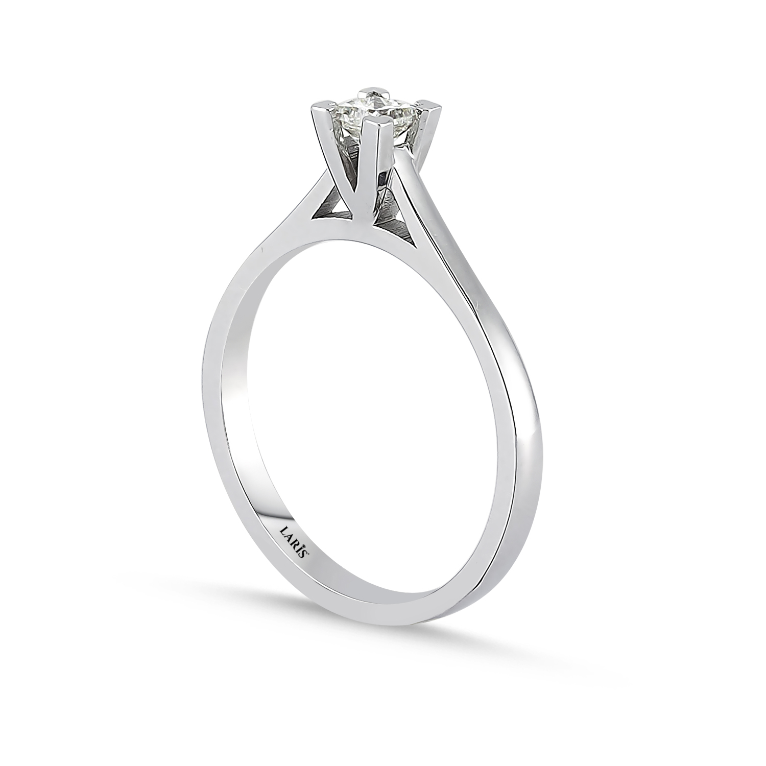 0,24 Karat Prenses Kesim Pırlanta Tektaş Yüzük