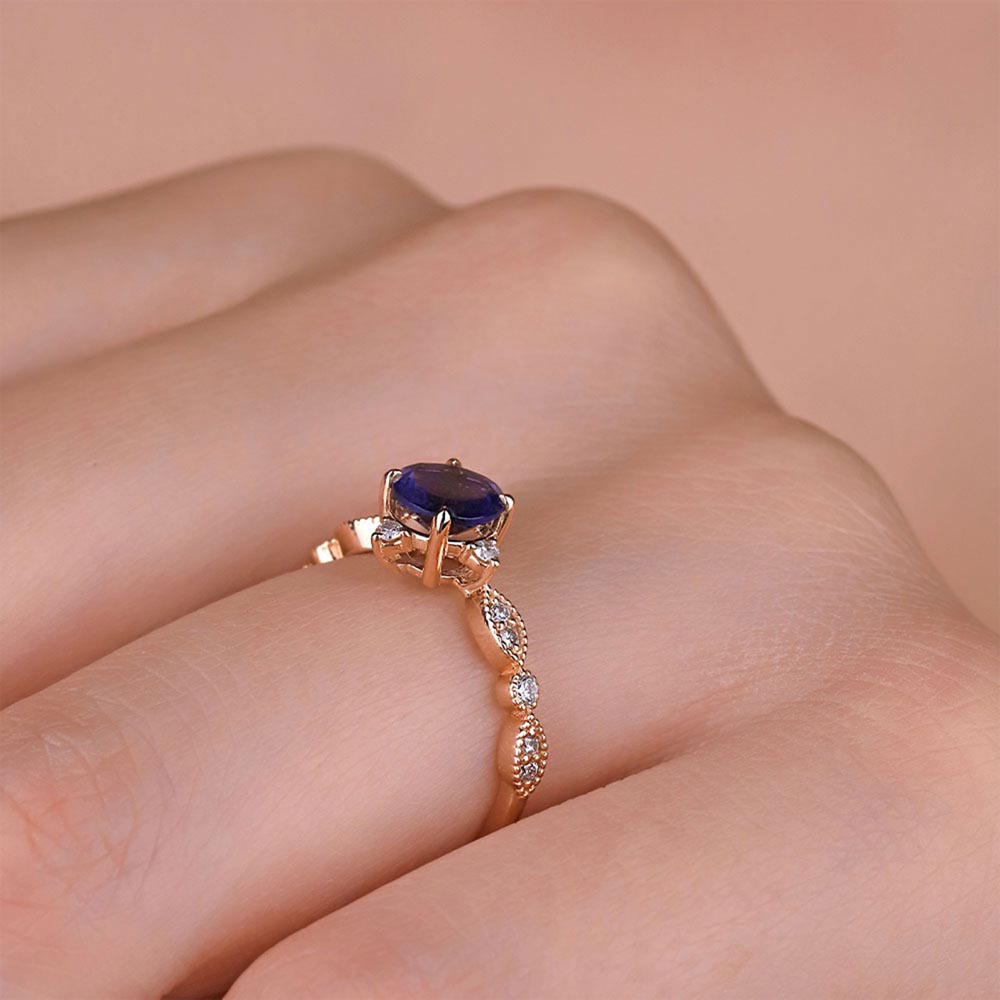 0,77 Karat Pırlanta Vintage İolite Yüzük