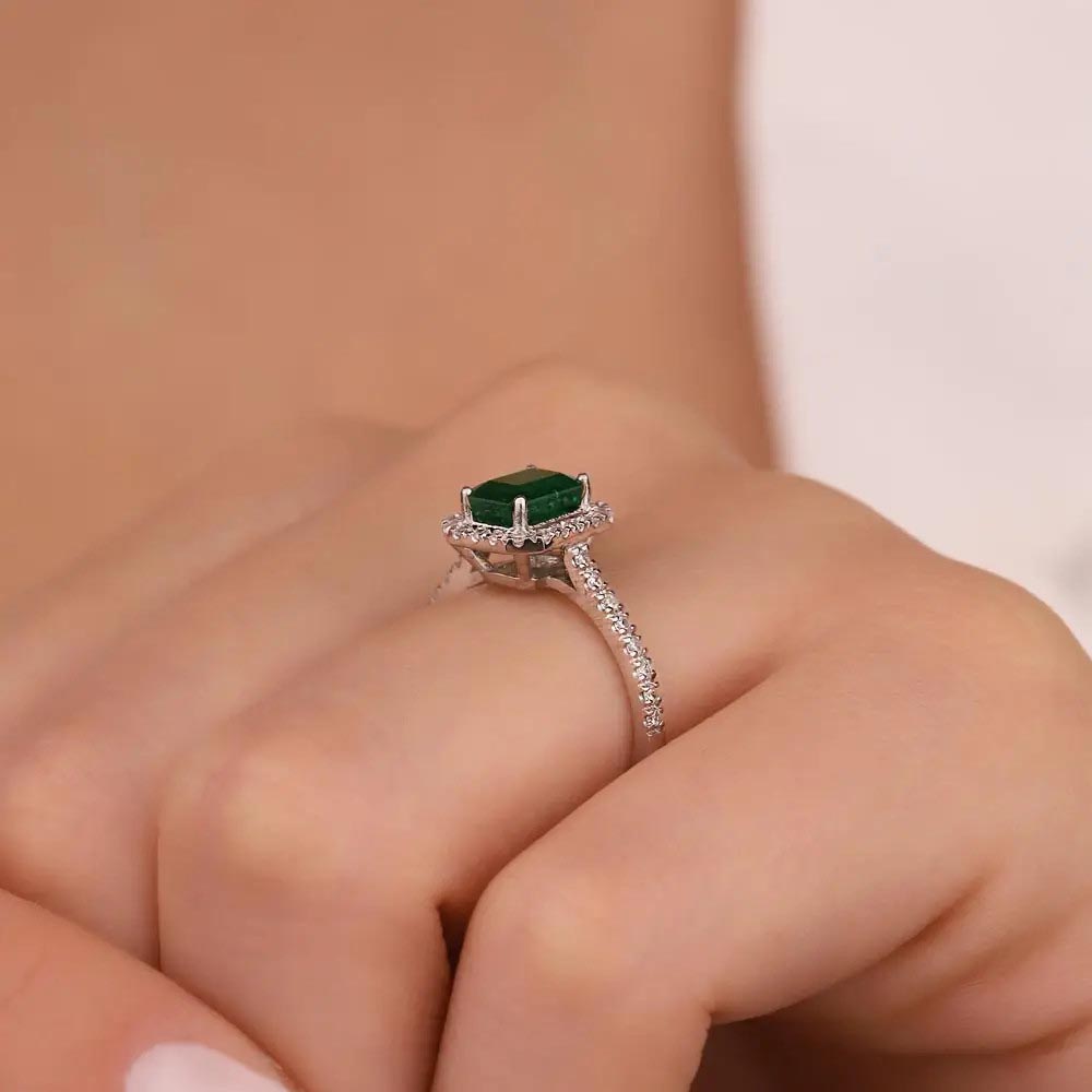 1.42 Karat Pırlanta Jasmine Zümrüt Yüzük