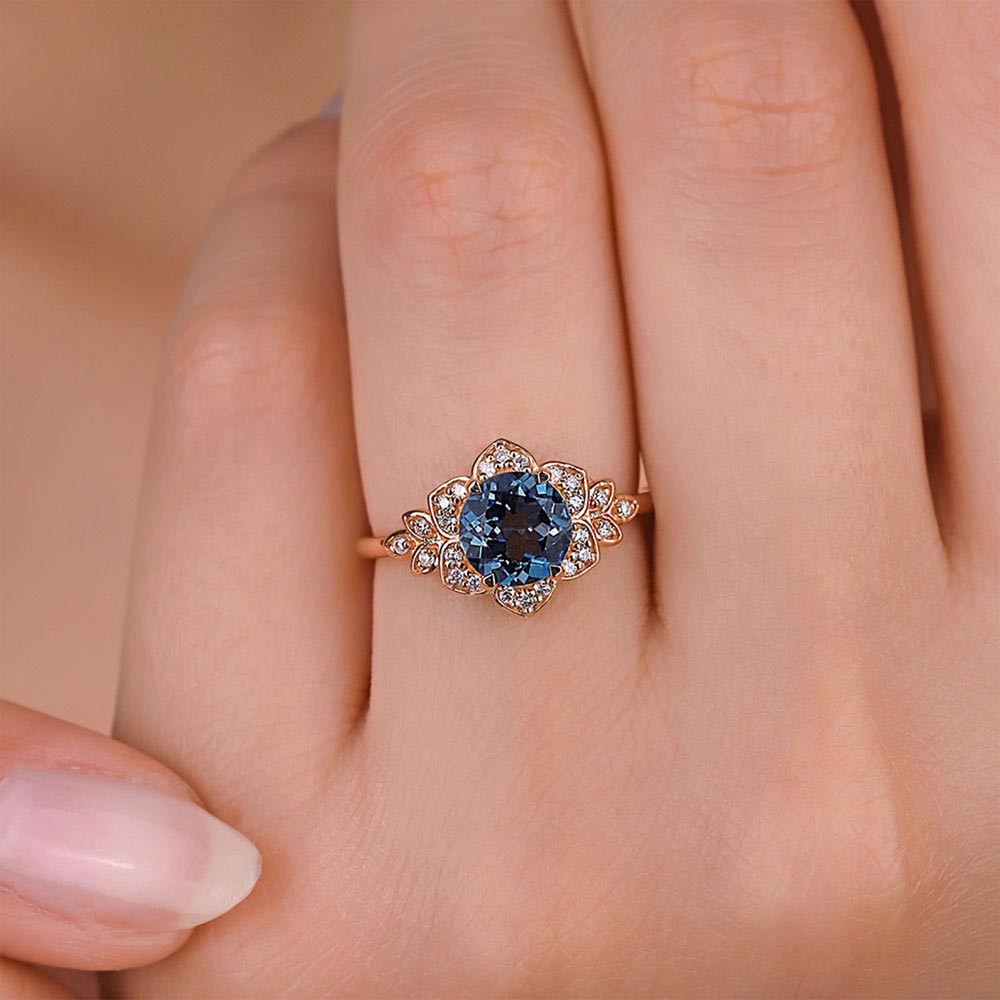1,83 Karat Pırlanta London Blue Topaz Vintage Yüzük