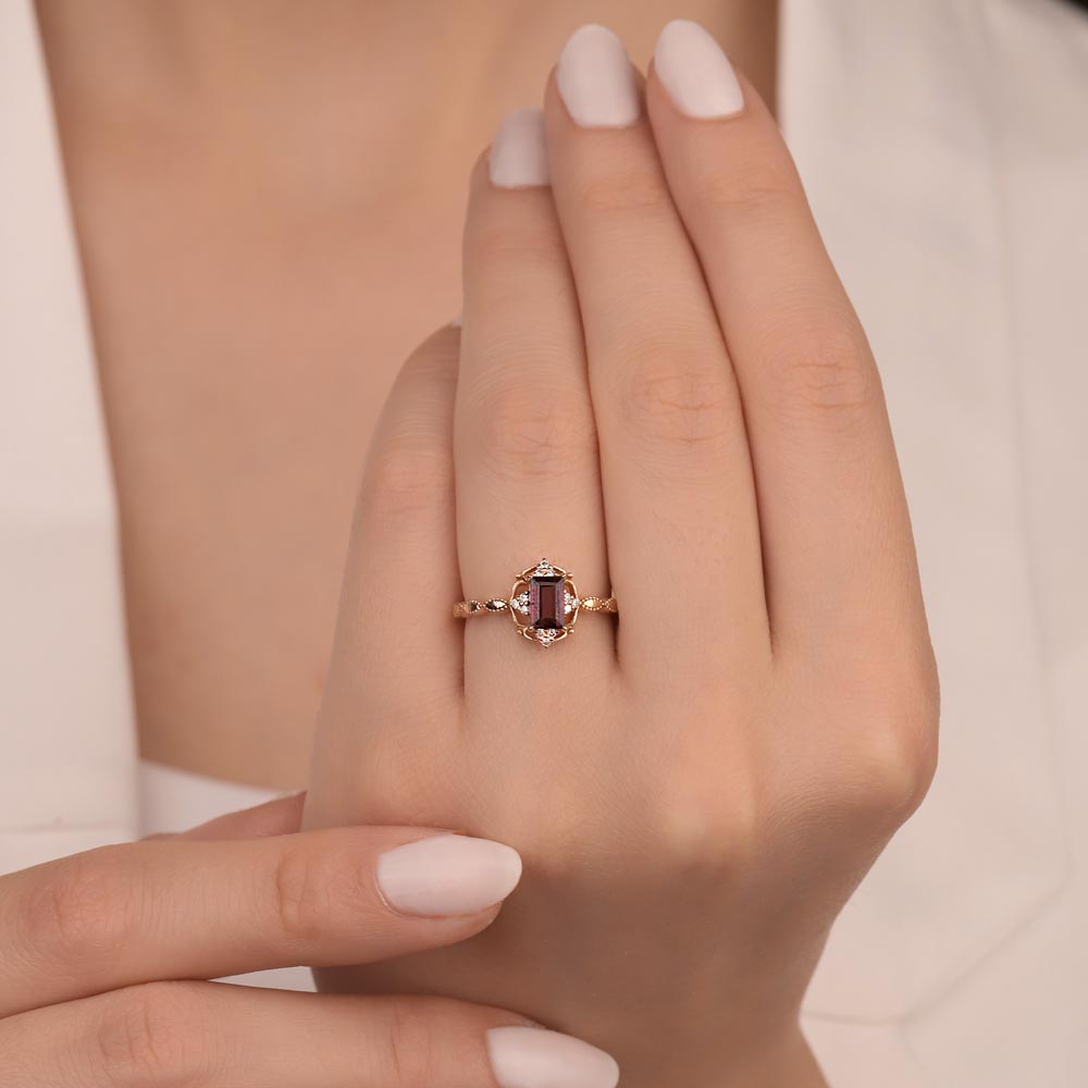 0,78 Karat Pırlanta Vintage Rhodolite Yüzük
