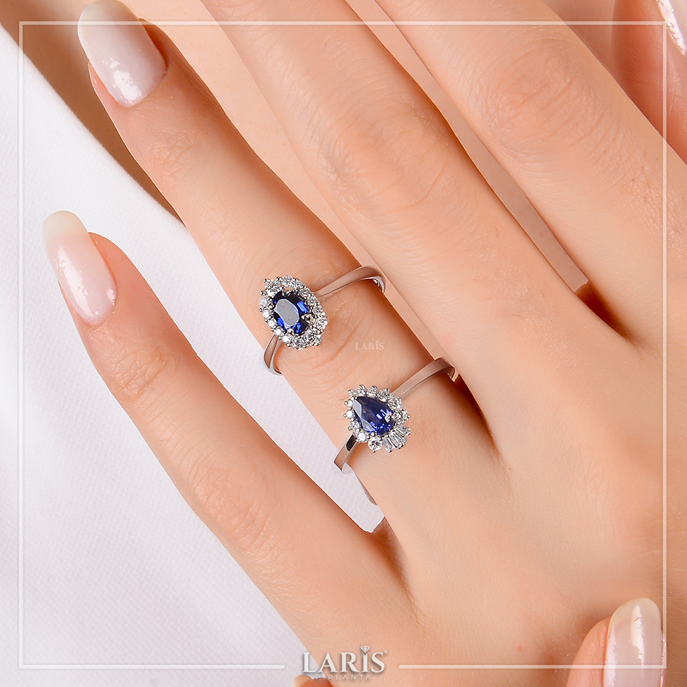 0,93 Karat Pırlanta Oval Kesim Royale Safir Yüzük