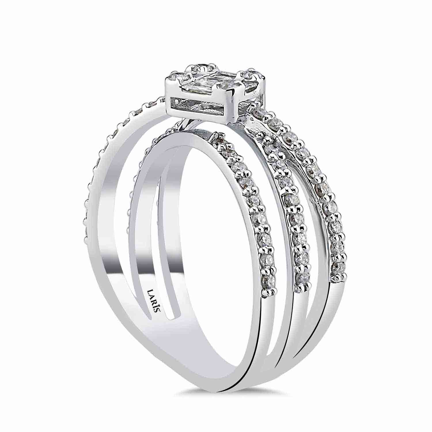 0.60 Karat Pırlanta Özel Tasarım Baget Yarımtur Yüzük