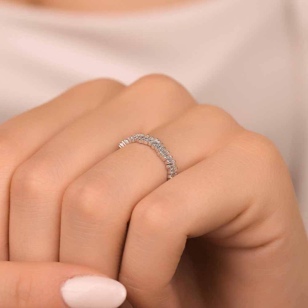 Tamtur / Yarımtur Yüzükler 0.42 Karat Pırlanta Özel Tasarım Çapraz Baget Yarımtur Yüzük