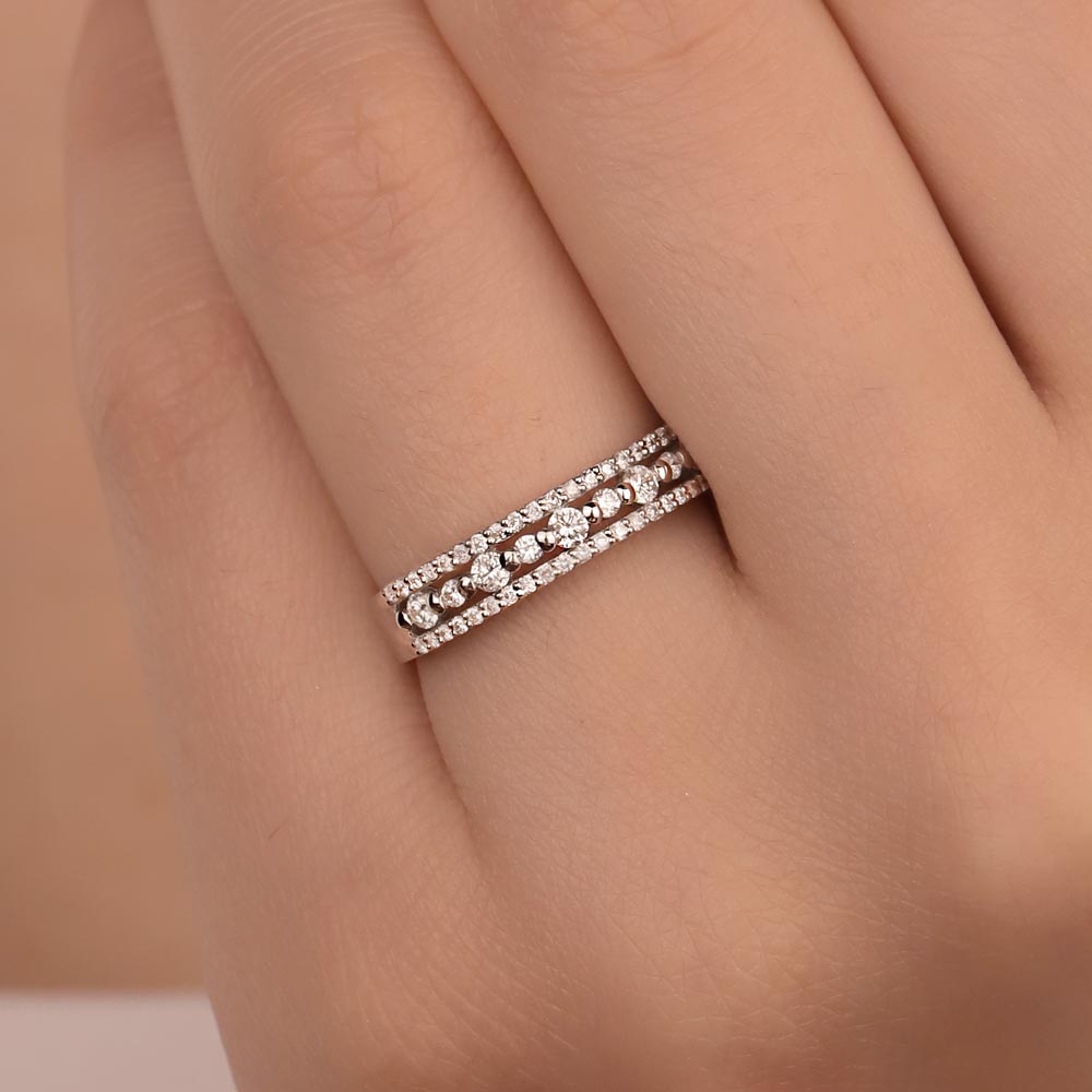 0.45 Karat Pırlanta Fantezi Yarımtur Yüzük