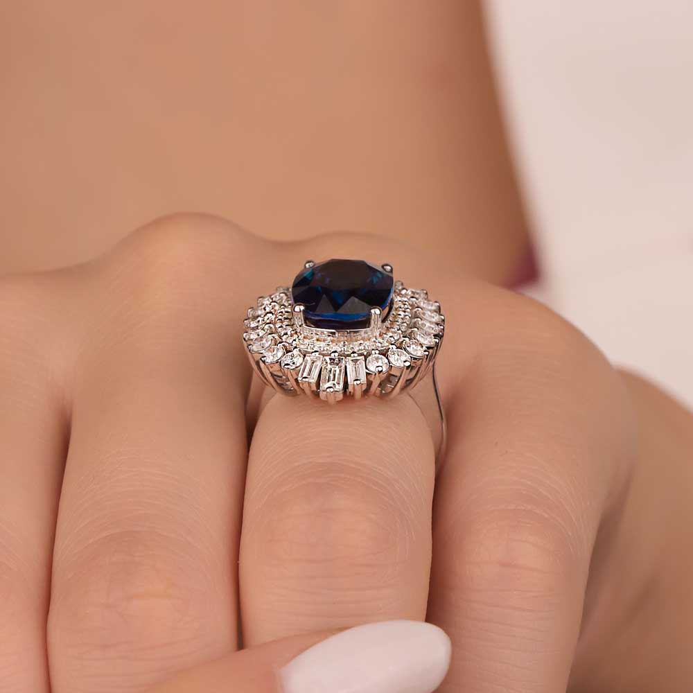 Safir Yüzükler 8,60 Karat Pırlanta Cushion Kesim Mega Safir Yüzük